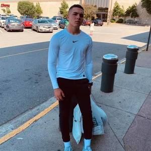 Meet your Posher, Moisés